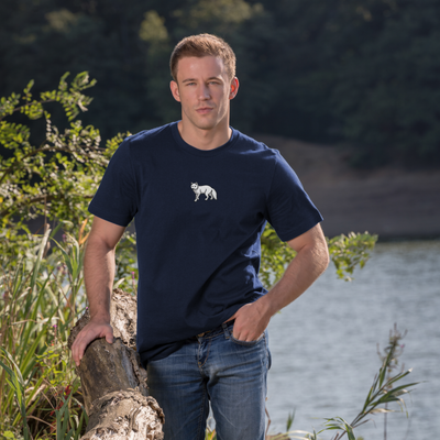 Bobby's Planet Men's Embroidered Arctic Fox T-Shirt from Arctic Polar Animals Collection in Navy Color#color_navy